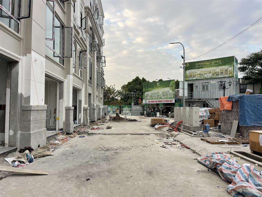 93.9m2 đất khu phân lô văn cao  ngang 13m thích hợp xây villa nhà vườn  tây tứ trạch