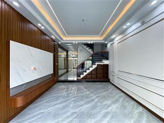 Nhà 4 tầng xây mới thang máy 193 văn cao  67.5m2 ngang 4.5m  tây tứ trạch