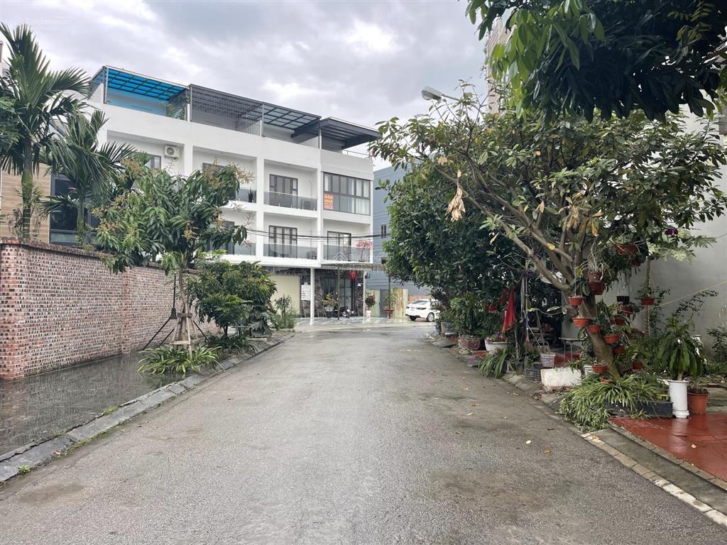 64.8m2 đất tđc điểm 4 mai trung thứ  ngang 4.8m  tây nam