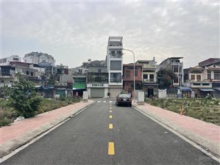 40.5m2 đất tđc 47 lê lai  ngang 4.5m  đường 9.5m