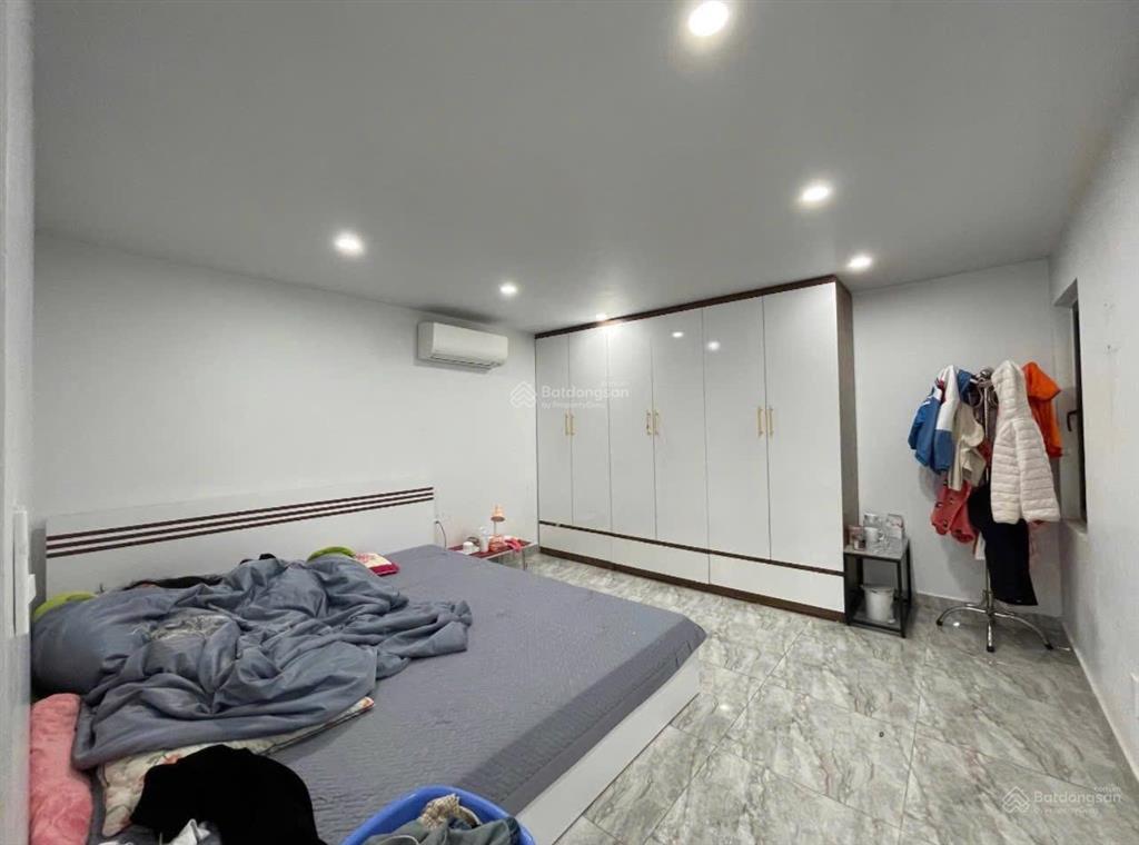 Nhà 2 tầng dân xây tđc nam hải 2  ngô gia tự  120m2 ngang 8m  đông tứ trạch