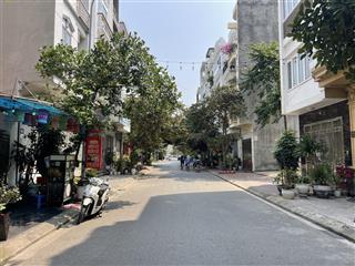 Lô góc 90m2 lô 17 lê hồng phong  90m2 ngang 4.6m  đường 12m  đông tứ trạch