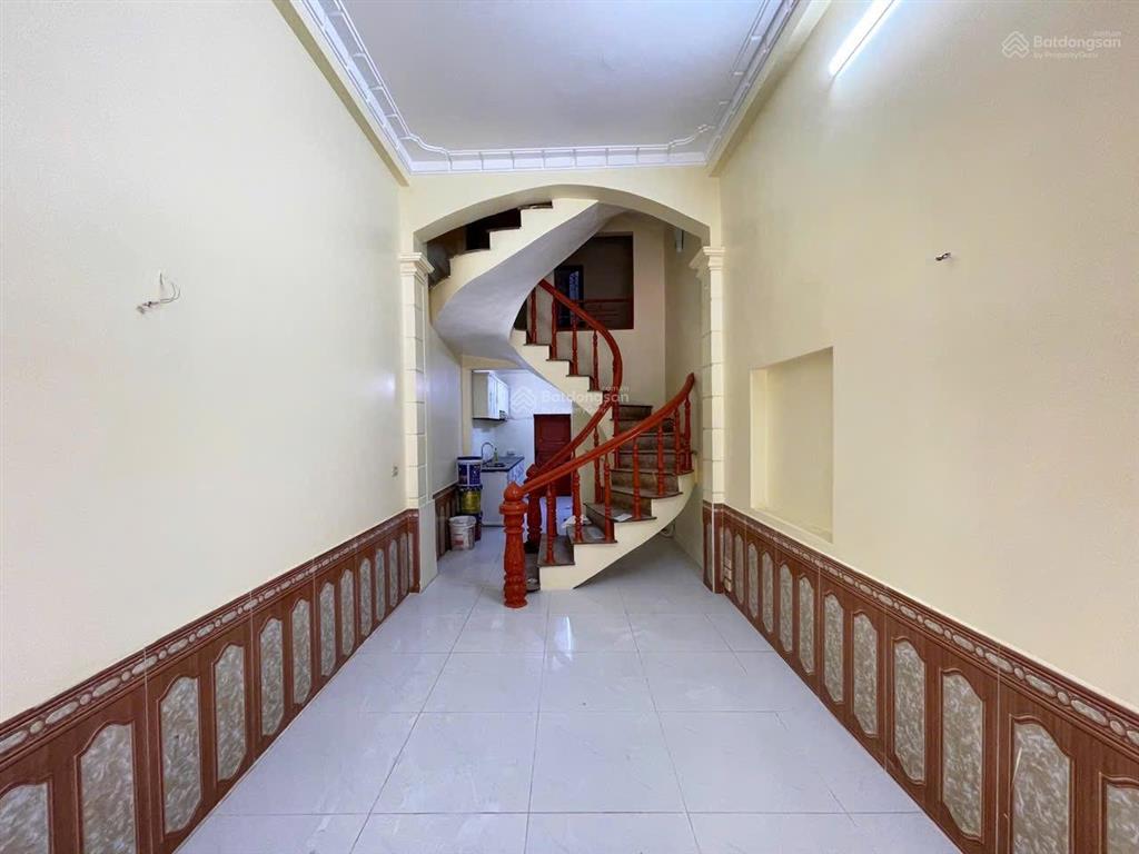 Nhà 3 tầng 30m2 lô 22 lê hồng phong  điểm đẹp kinh doanh tốt