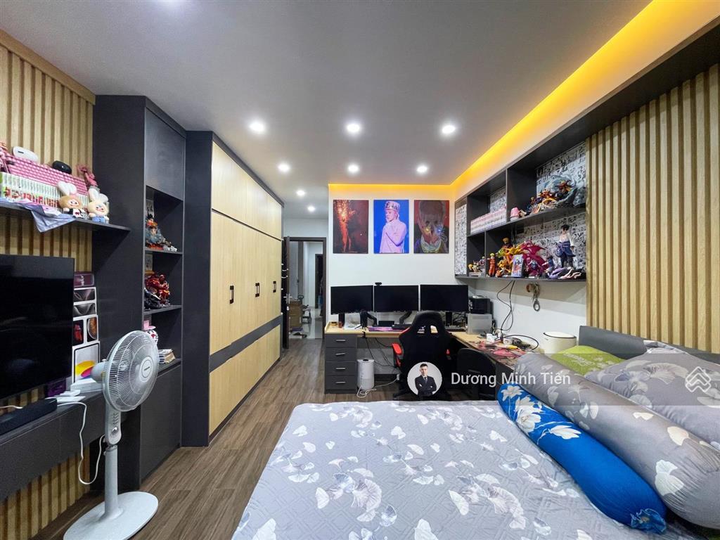 Nhà 6,5 tầng thang máy lê lợi  85m²  cách mặt đường vài bước chân