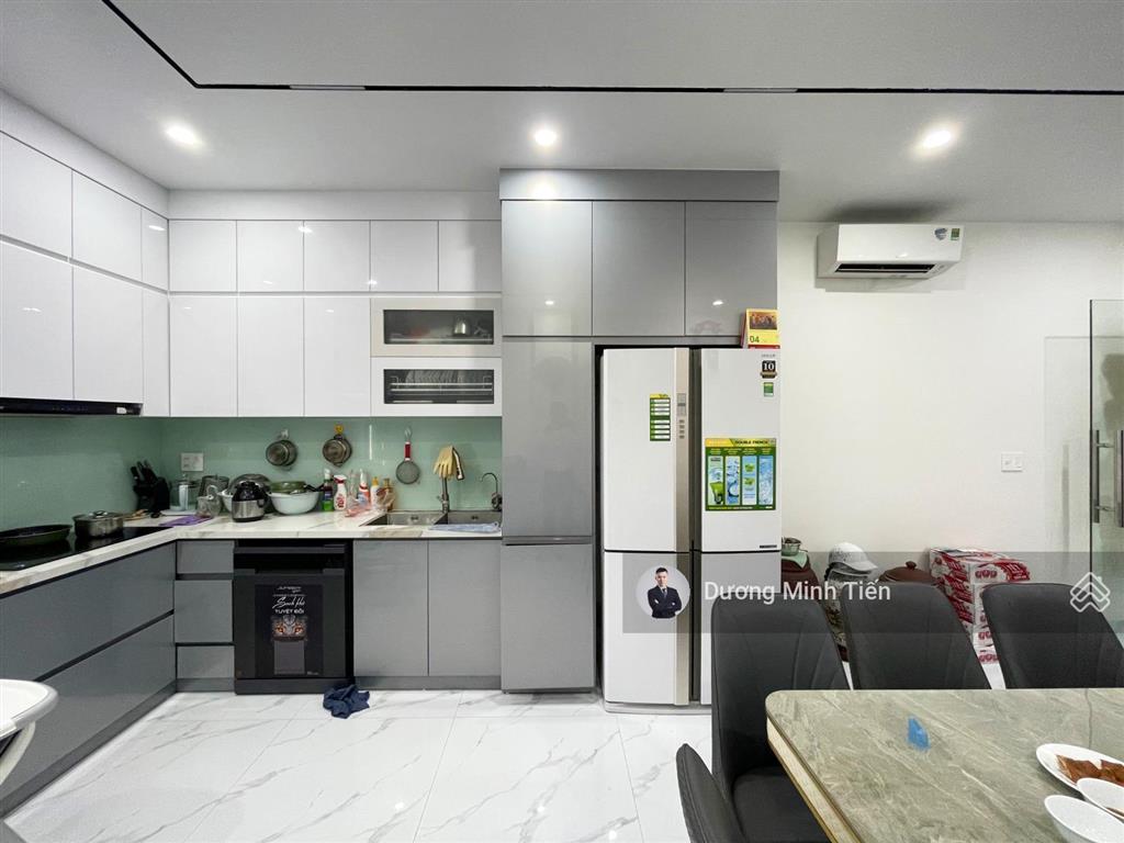 Nhà 6,5 tầng thang máy lê lợi  85m²  cách mặt đường vài bước chân