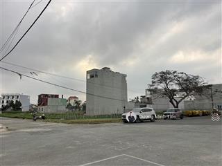 Lô góc 172m2 đất biệt thự tđc gốc lim  ngang 10m  đường 30m