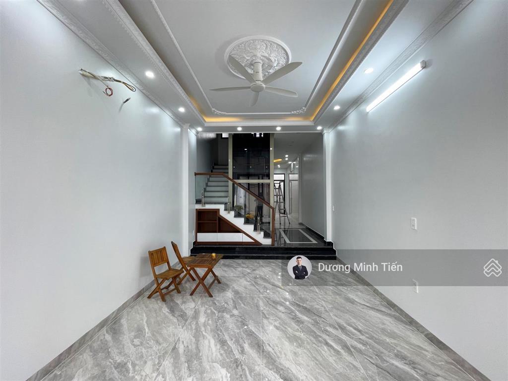 Bán gấp! nhà 4 tầng xây mới thang máy đằng hải  68m2  đường 6m