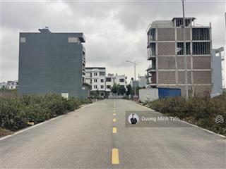 Lô góc 95m2 đất tđc đồng bồ  ngang 5m  đường 15m