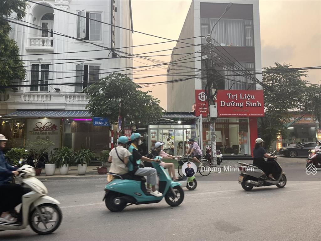 100m2 đất mặt đường trung lực  ngang 5m  điểm đẹp kinh doanh tốt