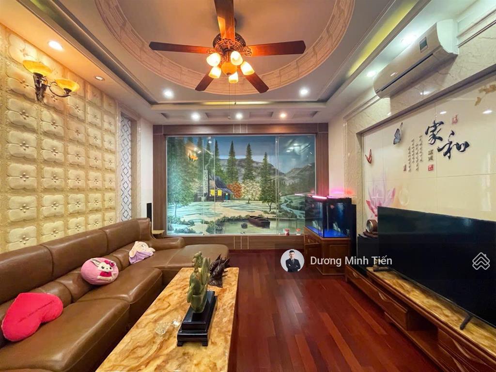 Nhà 4 tầng dân xây phân lô lê hồng phong  81m2 ngang 4.5m  hướng nam