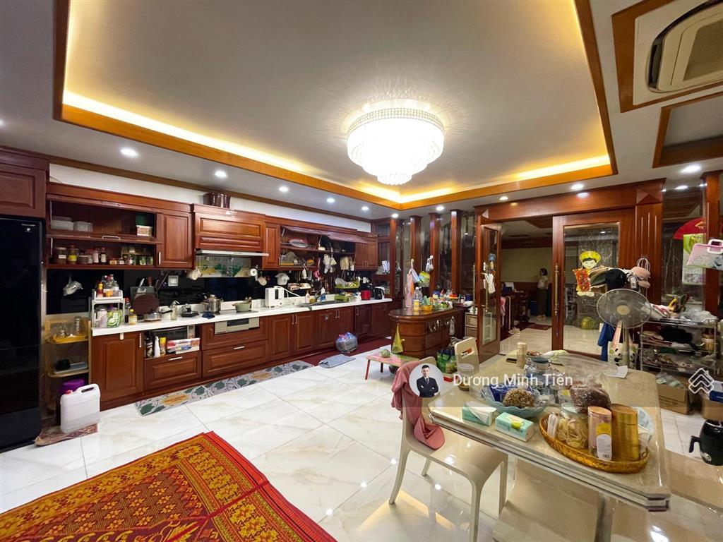 Biệt thự lô góc tuyến 2 lê hồng phong  vị trí kim cương  nội thất cao cấp