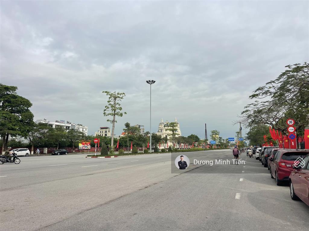 336m2 đất mặt đường lê hồng phong  ngang 12.4m  hướng tây nam
