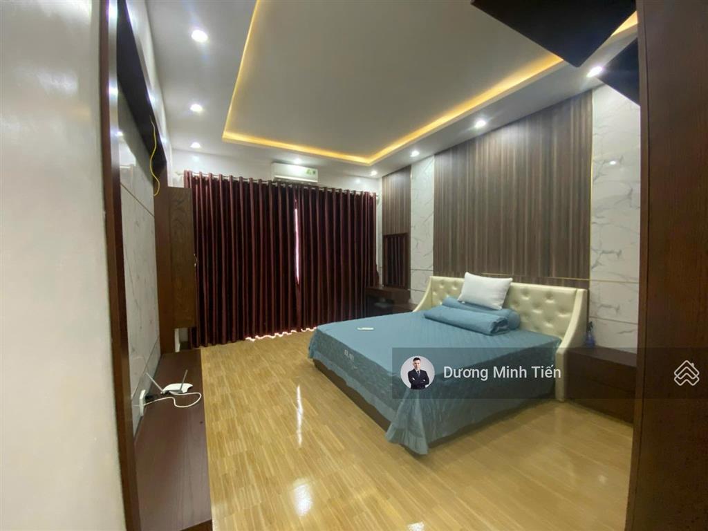 Nhà 4 tầng phân lô văn cao  80m2  đường 12m  đông tứ trạch