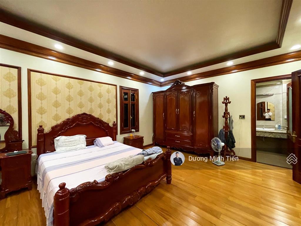 Biệt thự tuyến 3 lê hồng phong  300m2  nội thất cao cấp