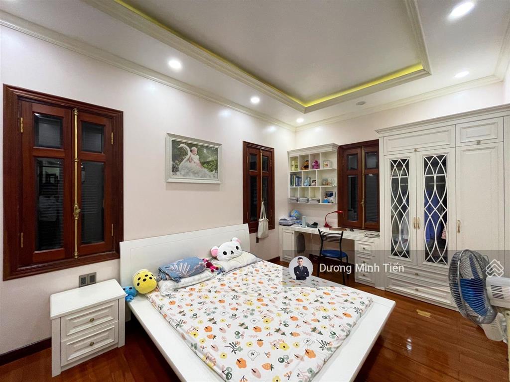 Biệt thự tuyến 3 lê hồng phong  300m2  nội thất cao cấp