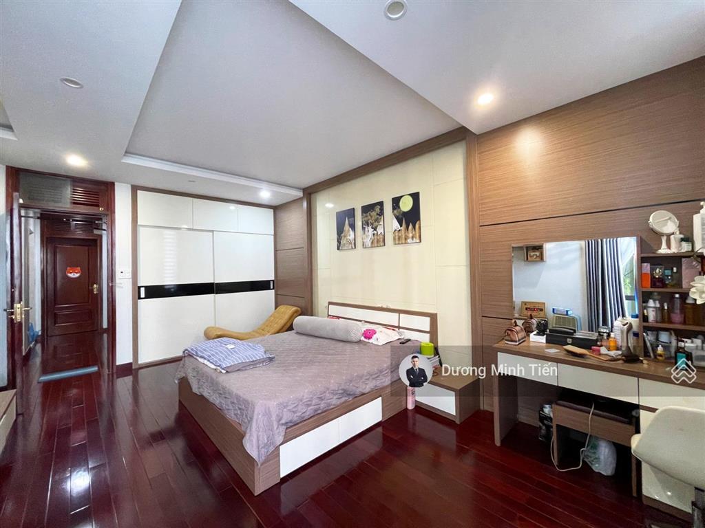 Nhà 6 tầng thang máy lô 26 lê hồng phong  82.5m2 ngang 5.5m  đường 15m