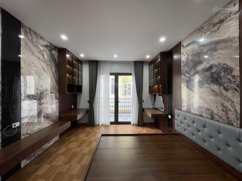 Nhà 4 tầng tđc sao sáng  60m2  ngõ 4m  tây tứ trạch