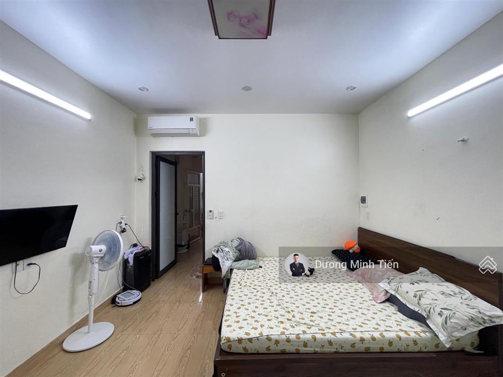 Nhà 4 tầng dân xây phân lô lê hồng phong  40m2  đường 12m  tây tứ trạch