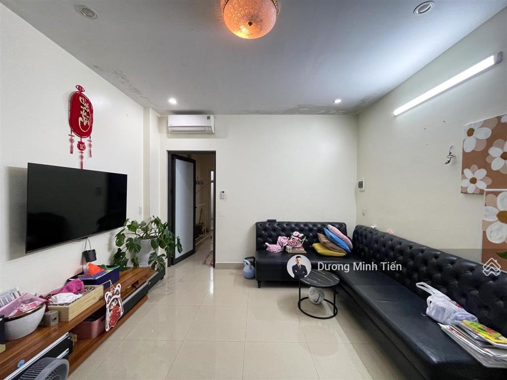 Nhà 4 tầng dân xây phân lô lê hồng phong  40m2  đường 12m  tây tứ trạch