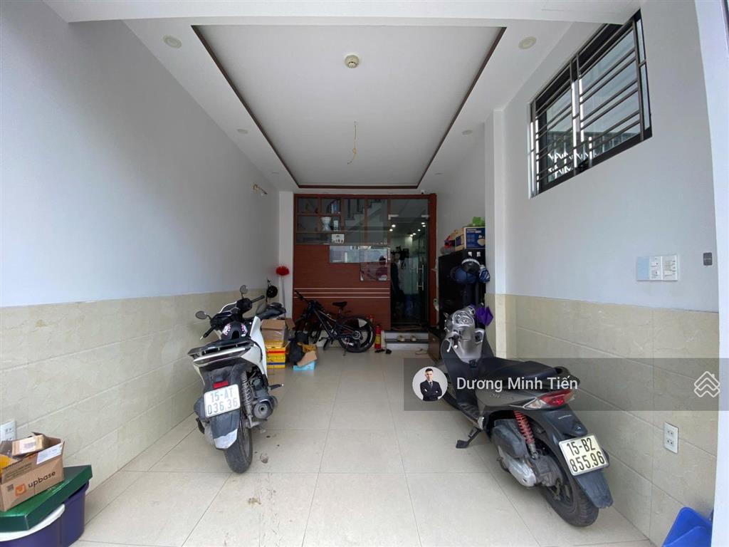 Nhà 3 tầng dân xây phân lô văn cao  77m2 ngang 7m  đông nam