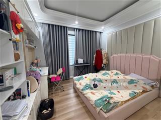 Nhà dân xây phân lô lê hồng phong gần lạc hồng  40m2  đường 12m