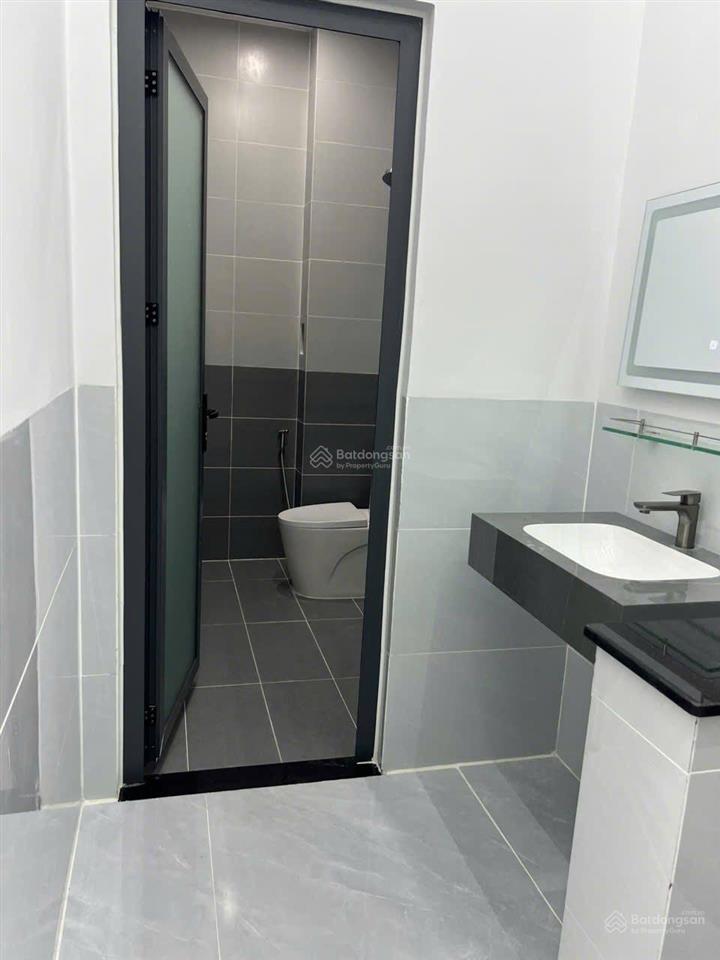 Nhà mới hoàn thiện trệt lầu gần ngã tư chiêu liêu, dĩ an