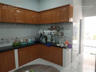 Mặt tiền đường tỉnh lộ 10  khu sầm uất tiện kinh doanh nhiều ngành nghề  dt 4x30  9.x ty