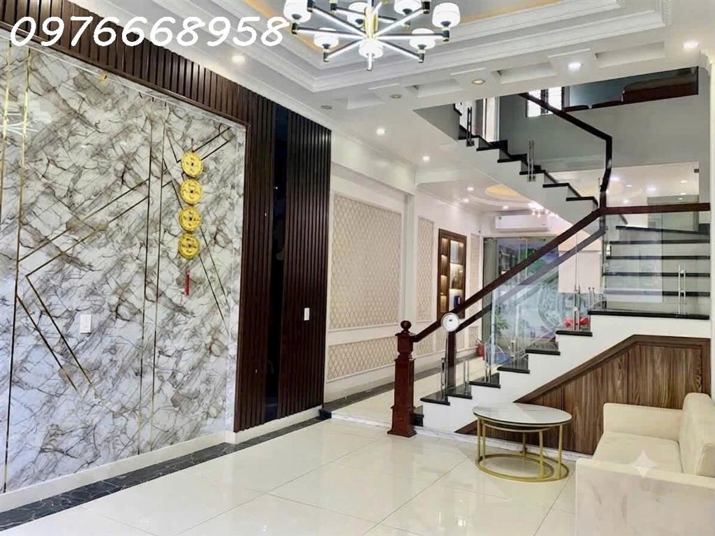 Chính chủ bán gấp nhà riêng tại khu Sao sang phường Thành Tô - Hải An