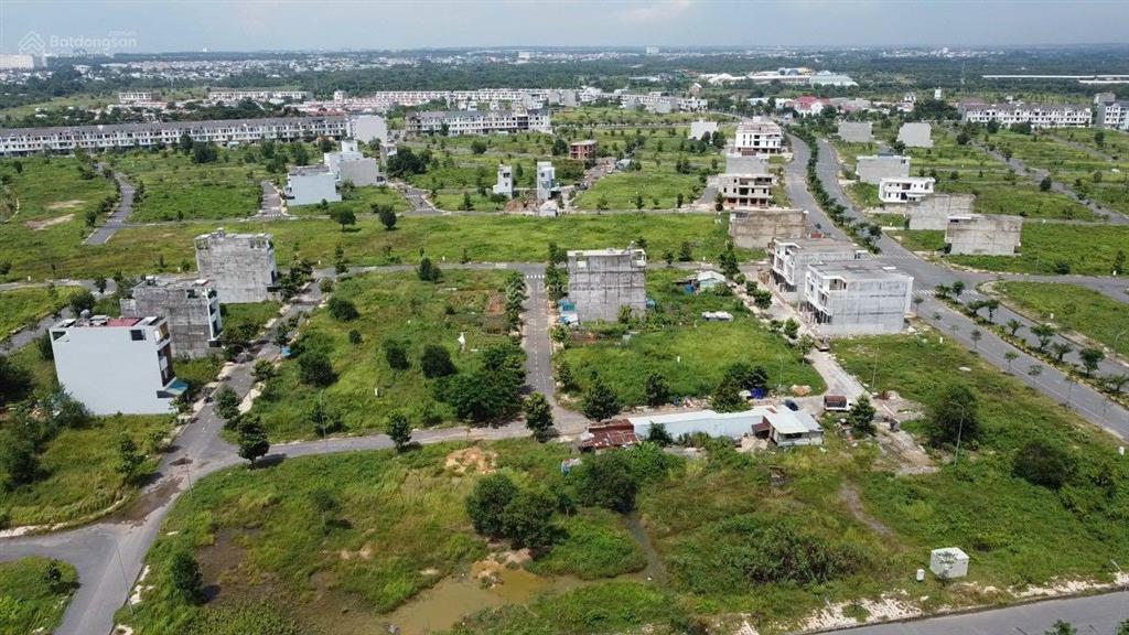 Giảm 100tr! bán nhanh lô đất long hưng city giá hời 2 tỷ 550tr sổ sẳn, 100m nở hậu gần sông thoáng