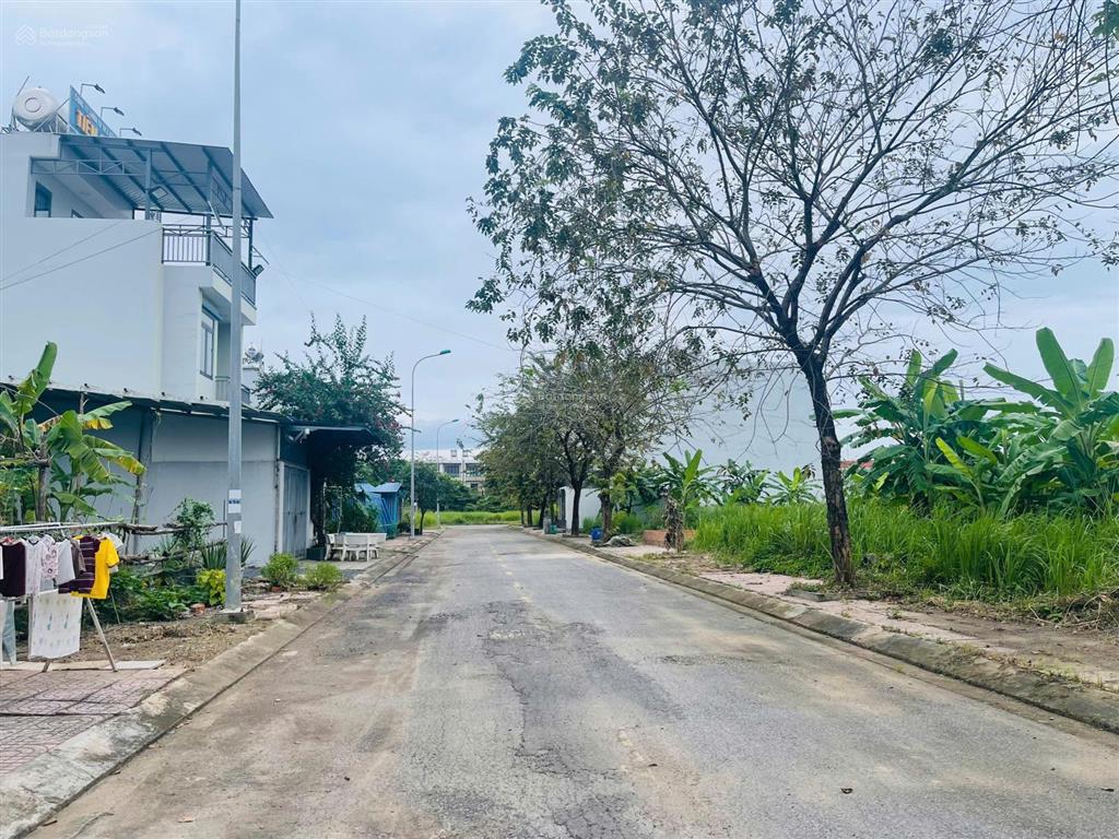 Giảm 100tr! bán nhanh lô đất long hưng city giá hời 2 tỷ 550tr sổ sẳn, 100m nở hậu gần sông thoáng