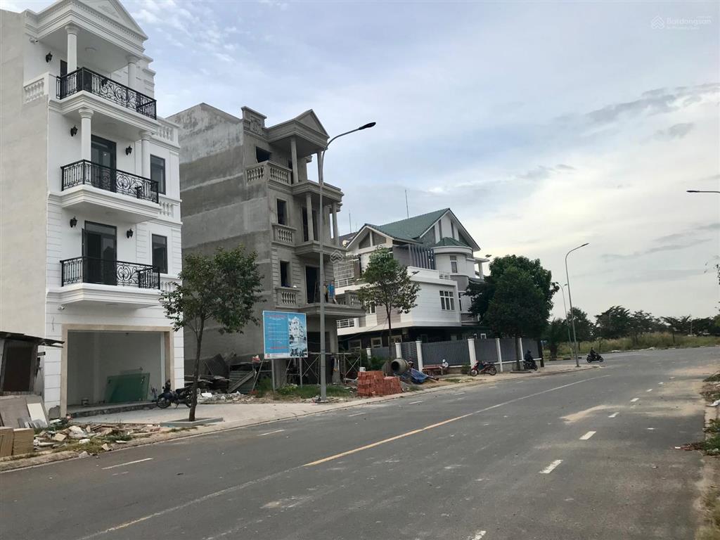 Dreamland city bán đất long hưng 2 mặt tiền nở hậu đường lớn 21m, cách trục chính 70m sang aqua