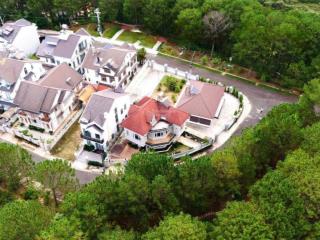 Villa an sơn đối diện rừng thông  vị trí hiếm có  298m2 33 tỷ thương lượng