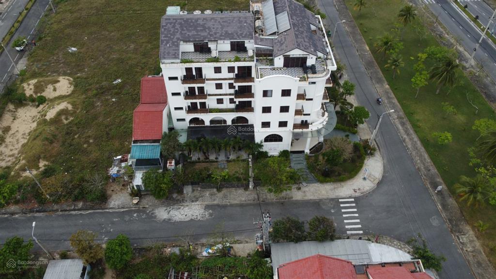 Cần bán lô đất tuyệt đẹp đường mẹ thứ xây villas thì tuyệt đẹp