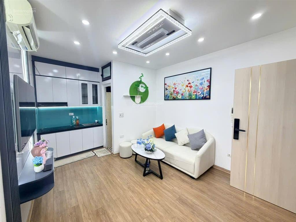 Bán rẻ ccmn nguyễn trãi 2pn 1wc dt50m2 giá 2tỷ250 đầy đủ nội thất cái dọn về ở luôn