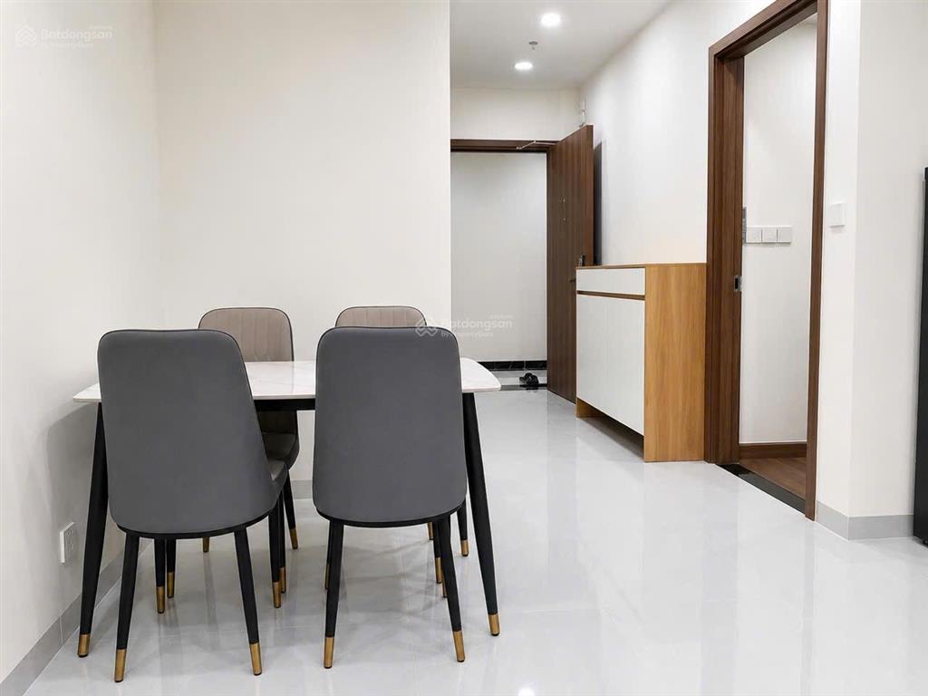 Chính chủ cho thuê căn hộ a&t sky garden  full nội thất giá chỉ 7,9 triệu/tháng, miễn phí dịch vụ