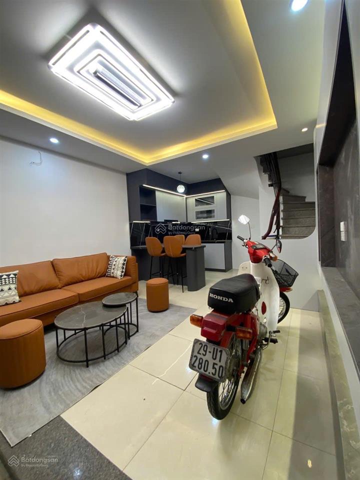 Bán nhà ngọc thụy, long biênnhà mới đẹp, full nội thất, ô tô qua cổng  0934 035 *** hải giang