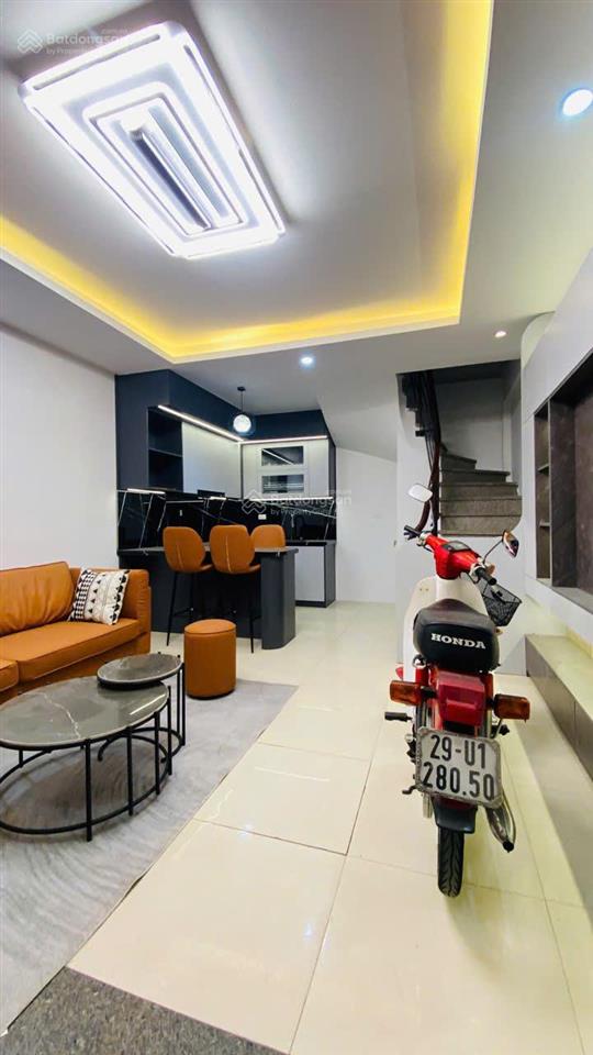 Bán nhà ngọc thụy, long biênnhà mới đẹp, full nội thất, ô tô qua cổng  0934 035 *** hải giang
