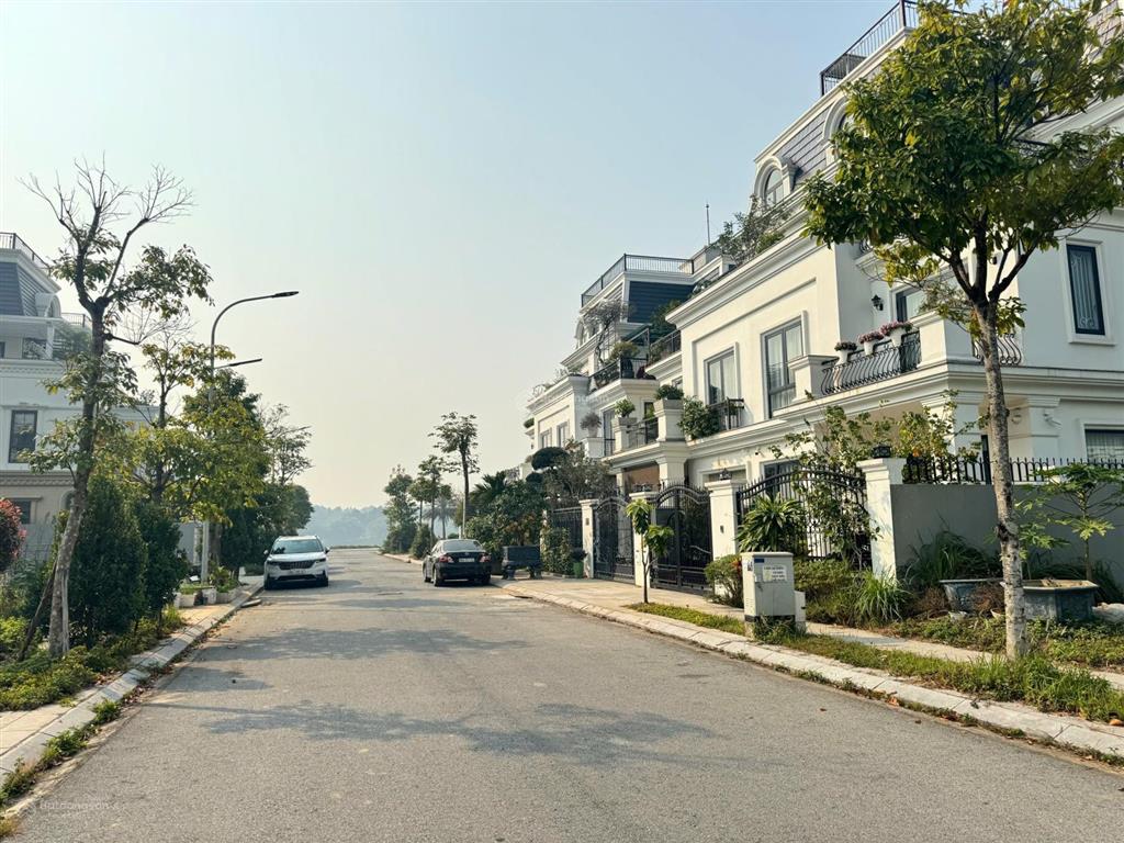 Lô biệt thự kdt sinh thái bắc đầm vạc, gần hồ, giá tốt duy nhất 1 lô