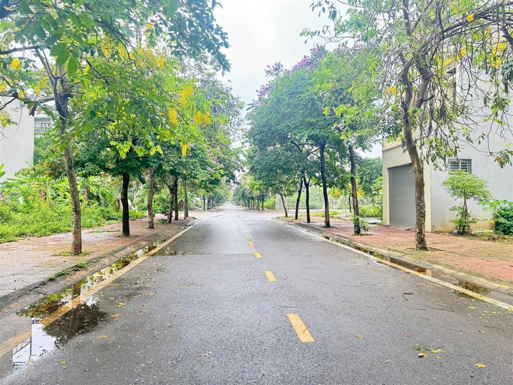 Hàng hiếm liền kề đường 16.5m hướng đông nam khu đô thị nam vĩnh yên