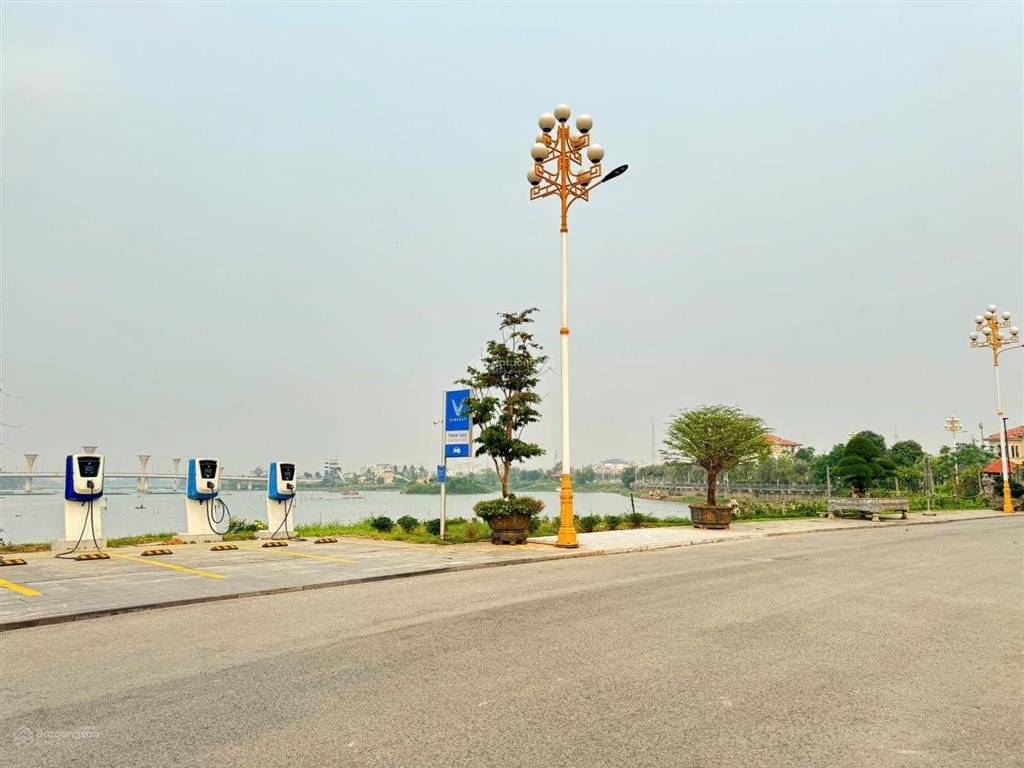 Biệt thự song lập khu đô thị sinh thái bắc đầm vạc gần hồ  view thoáng