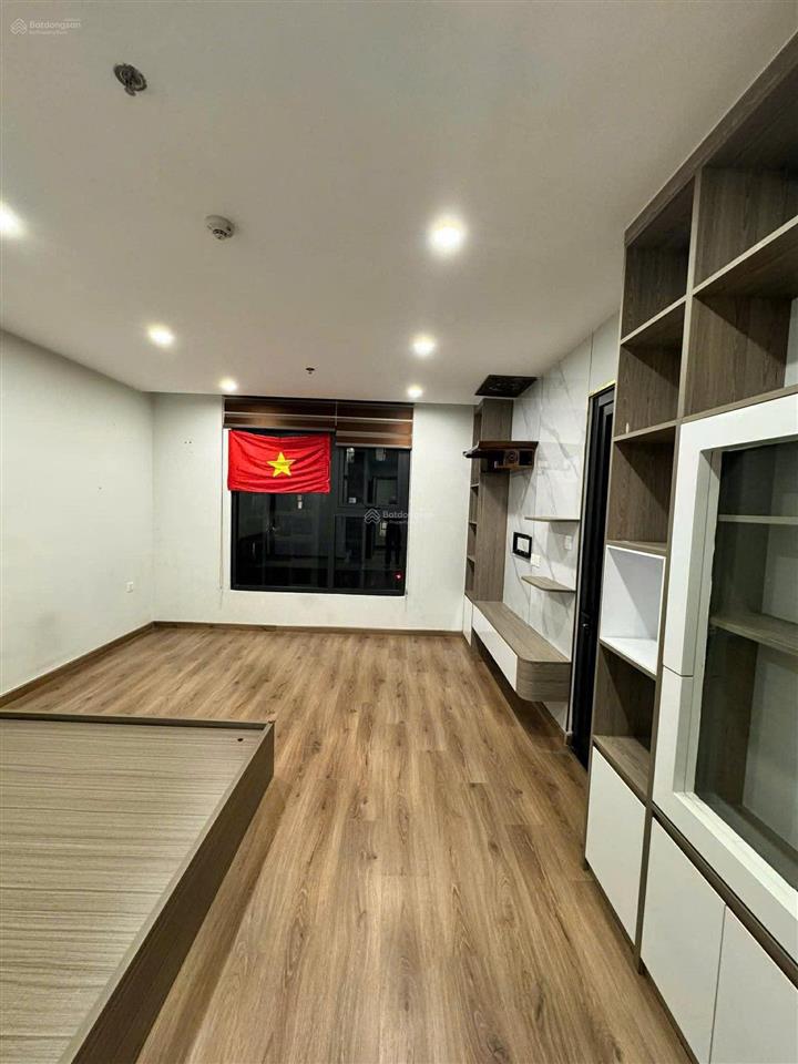 Căn studio tòa g3 siêu rẻ 32m² giá chỉ 2.160 tv, không view nghĩa trang  0946 578 ***