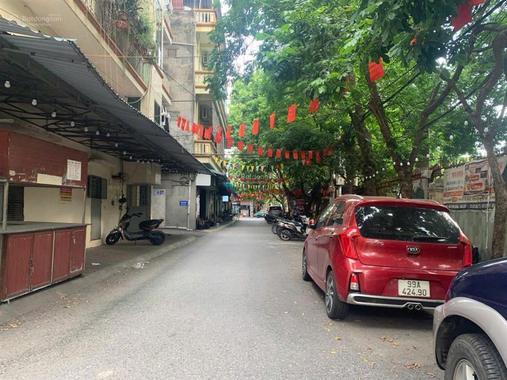 Chính chủ bán lô đất 57,8m nhà 2 mặt ngõ sẵn nhà 2,5 tầng đang cho thuê 7tr/tháng