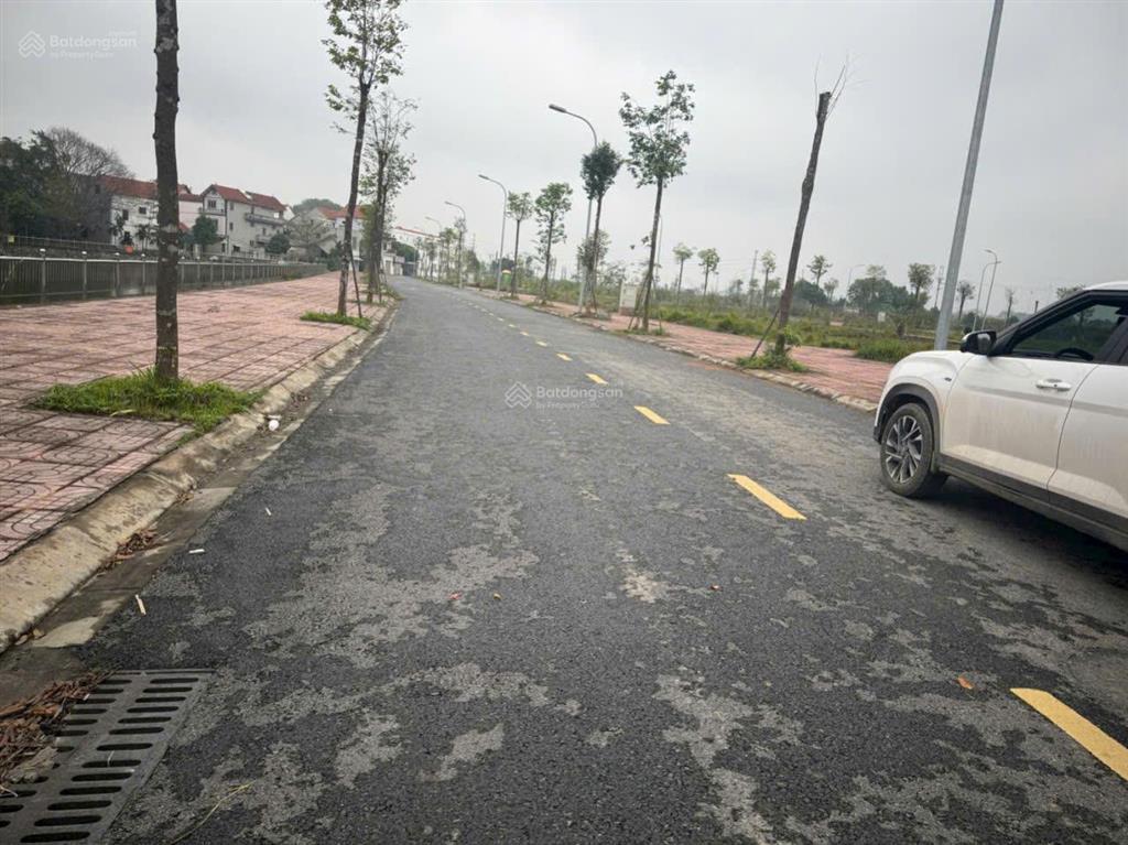 Bán mấy lô đất đấu giá tiền yên (hoài đức cũ) nay là xã sơn đồng hà nội