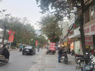 Kim giang  nhà mặt phố 2 mặt thoáng  vỉa hè 4m  kinh doanh sầm uất  82m2, giá 25.5 tỷ