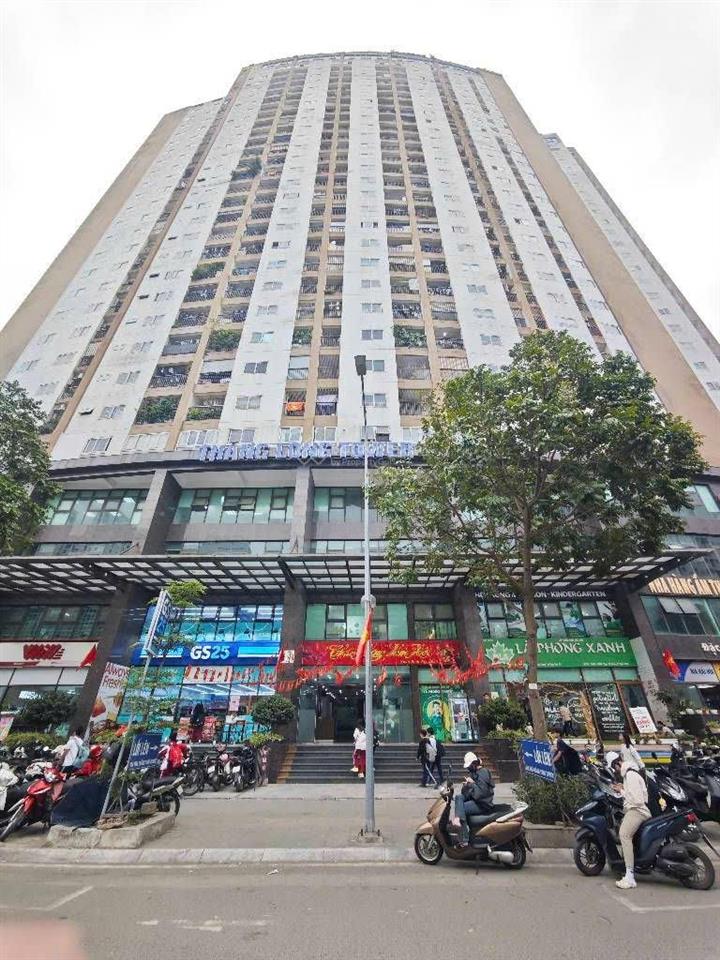 Bán căn hộ 3 ngủ tòa thăng long tower yên hòa, 33 mạc thái tổ(cạnh trường thcs cầu giấy)6 tỷ 97.5m2
