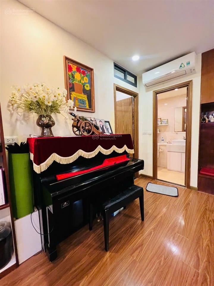 Bán căn hộ rainbow linh đàm 03 ngủ  view hồ  full nội thất  6.8 tỷ sổ đỏ cc