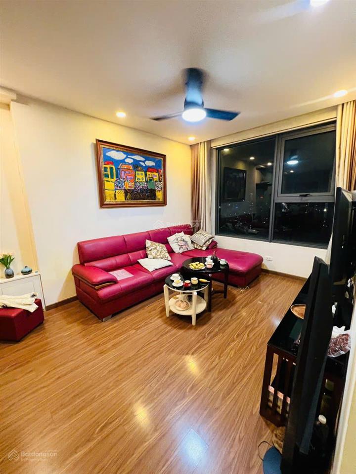 Bán căn hộ rainbow linh đàm 03 ngủ  view hồ  full nội thất  6.8 tỷ sổ đỏ cc