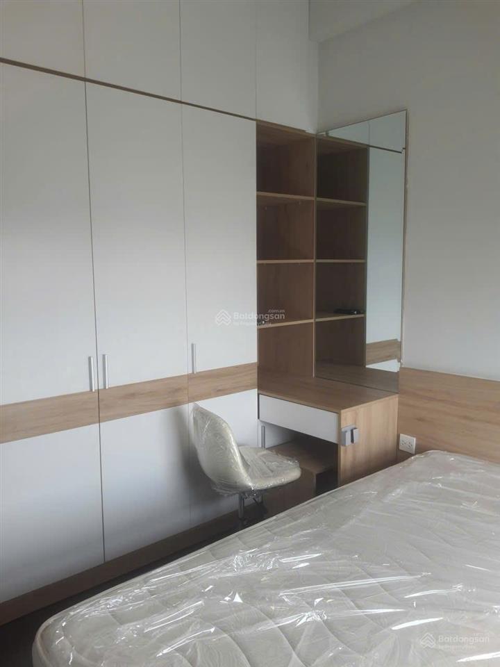 Bán gấp căn hộ botanica premier, 69m2, 2pn,2wc, full nội thất, view đẹp, giá 5,6 tỷ,  0976 028 ***