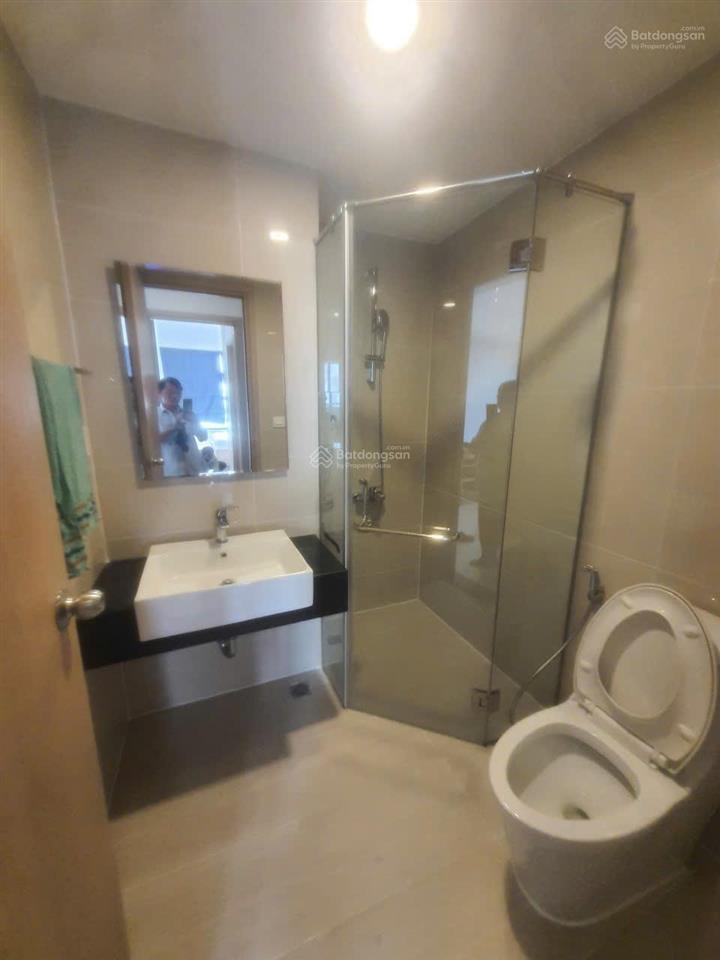 Bán gấp căn hộ botanica premier, 69m2, 2pn,2wc, full nội thất, view đẹp, giá 5,6 tỷ,  0976 028 ***