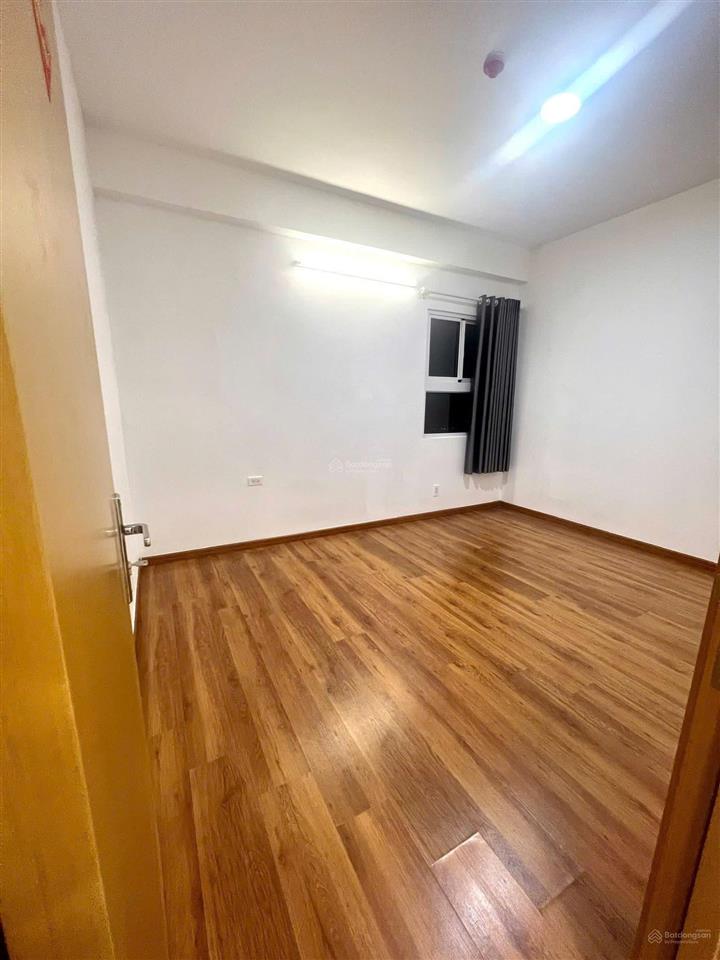 Cho thuê căn hộ carillon 7, tân phú, 66m2, 2pn, 1wc, 1 số nội thất, giá 10tr/tháng.  0976 028 ***